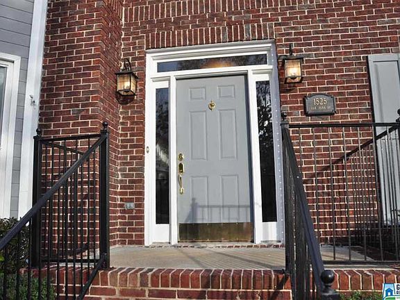 2nd image of 1525 Oak Park Dr