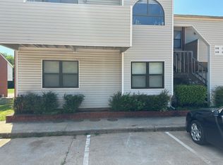 1932 E Lindsey St APT 115, Norman, OK 73071