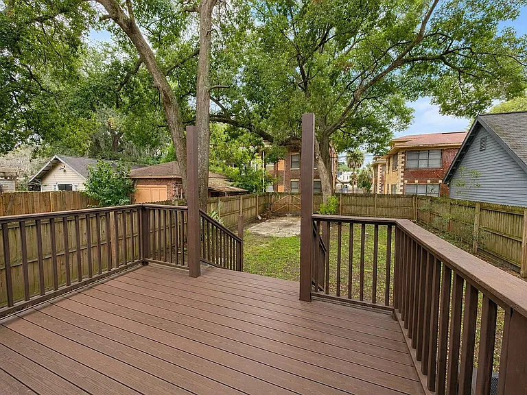 1544 N Laura St — Photo 16