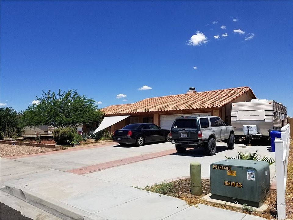 1st image of 14112 Pacoima Cir