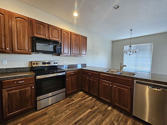 5th image of 11831 E Maplewood Ave