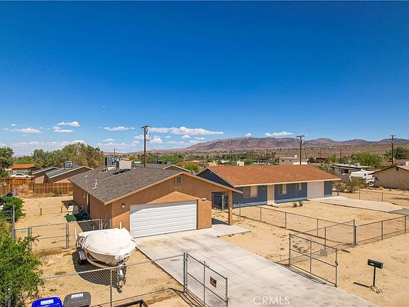 3rd image of 6627 Smoketree Ave
