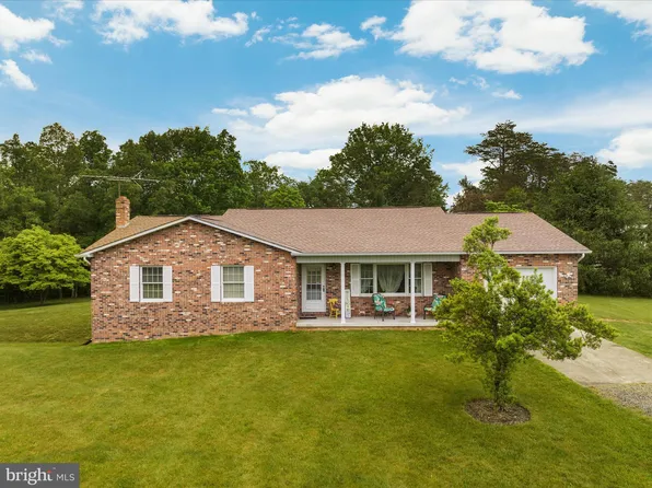 1589 Bucks Mill Rd, Strasburg, VA 22657