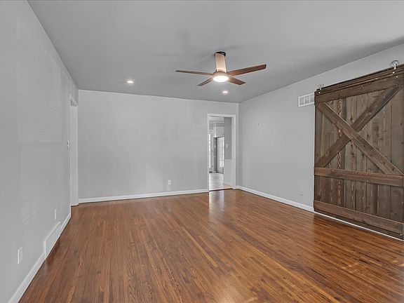5th image of 5538 S Cincinnati Ave