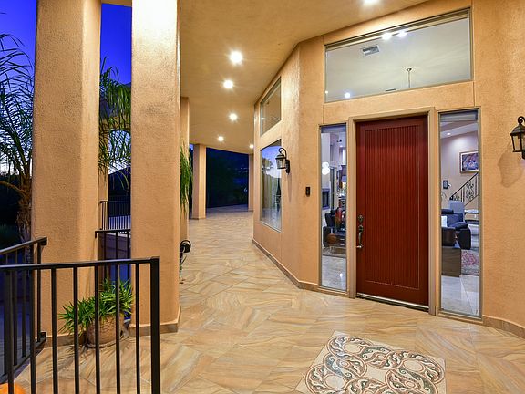 4th image of 6510 N Finisterra Dr