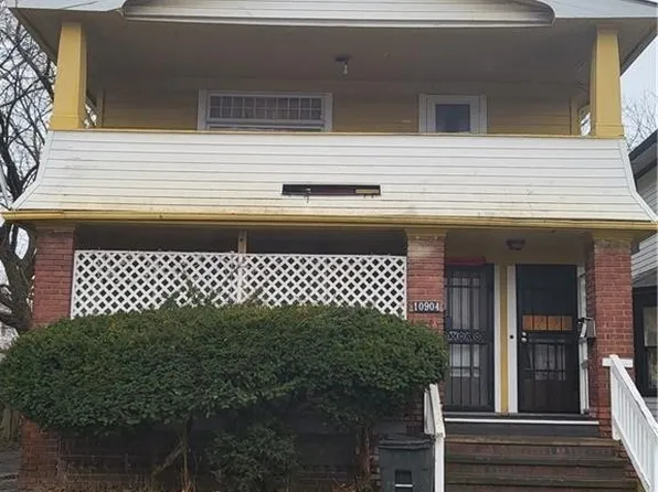 10904 Mount Overlook Ave, Cleveland, OH 44104