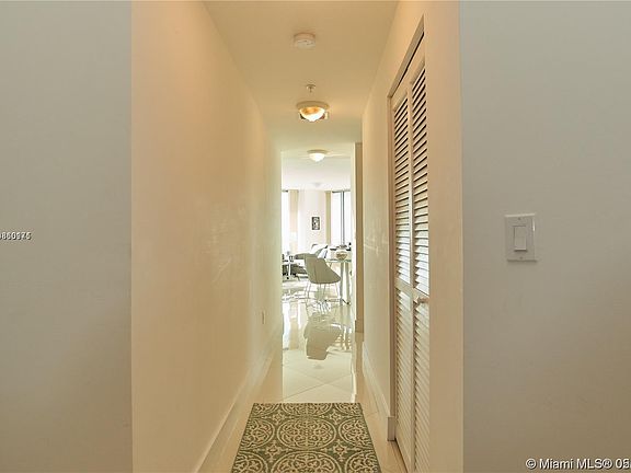 4th image of 79 SW 12th St APT 3212-S