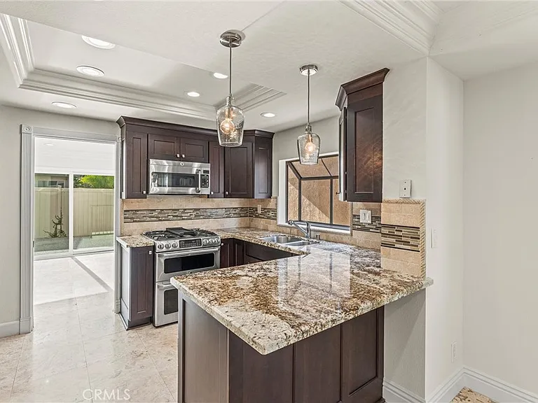 24382 Mira Verde — Photo 11