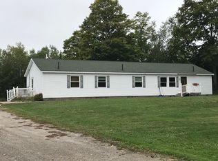 13600 E Grand Lake Rd, Presque Isle, MI 49777