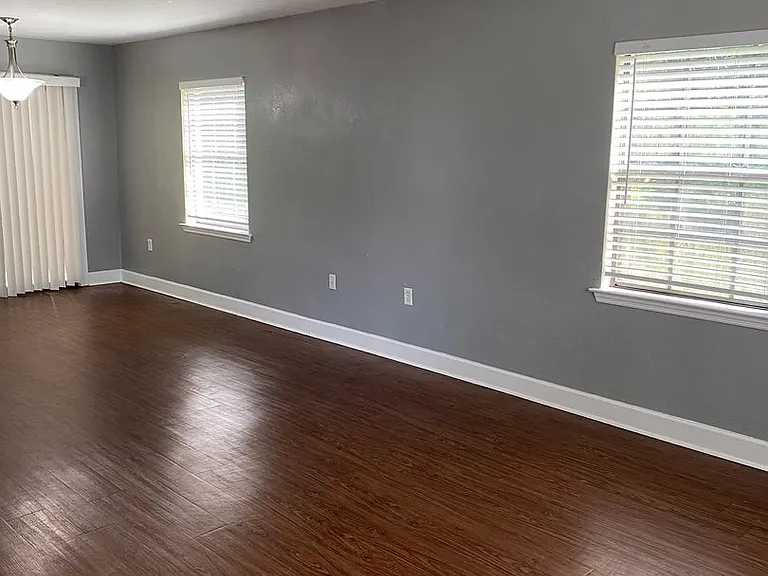2610 Old Bainbridge Rd #D — Photo 8