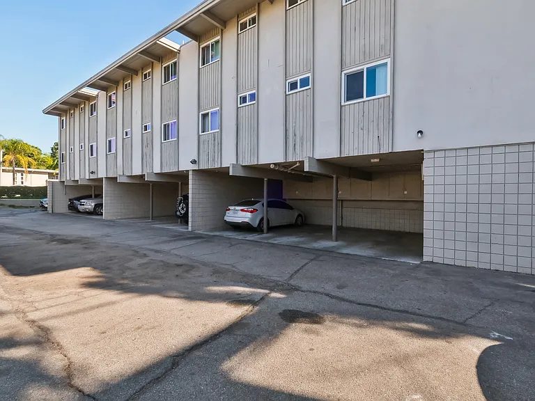 The Cliffs Apartments — Photo 20