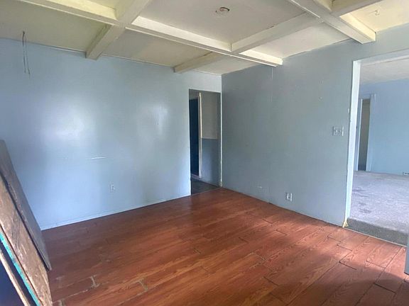 2nd image of 1216 Quarry Ave NW