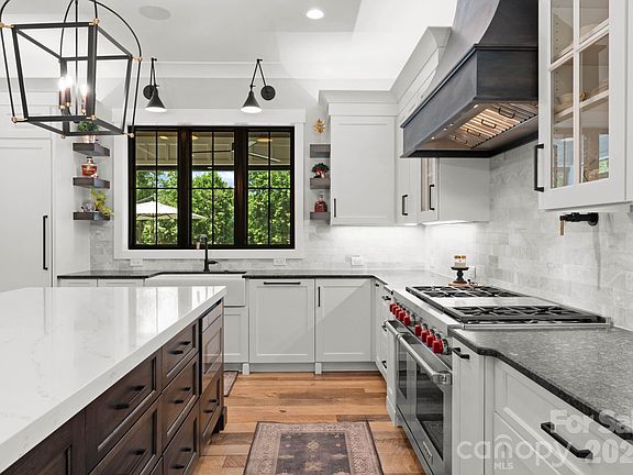 4th image of 406 Morrison Farm Rd