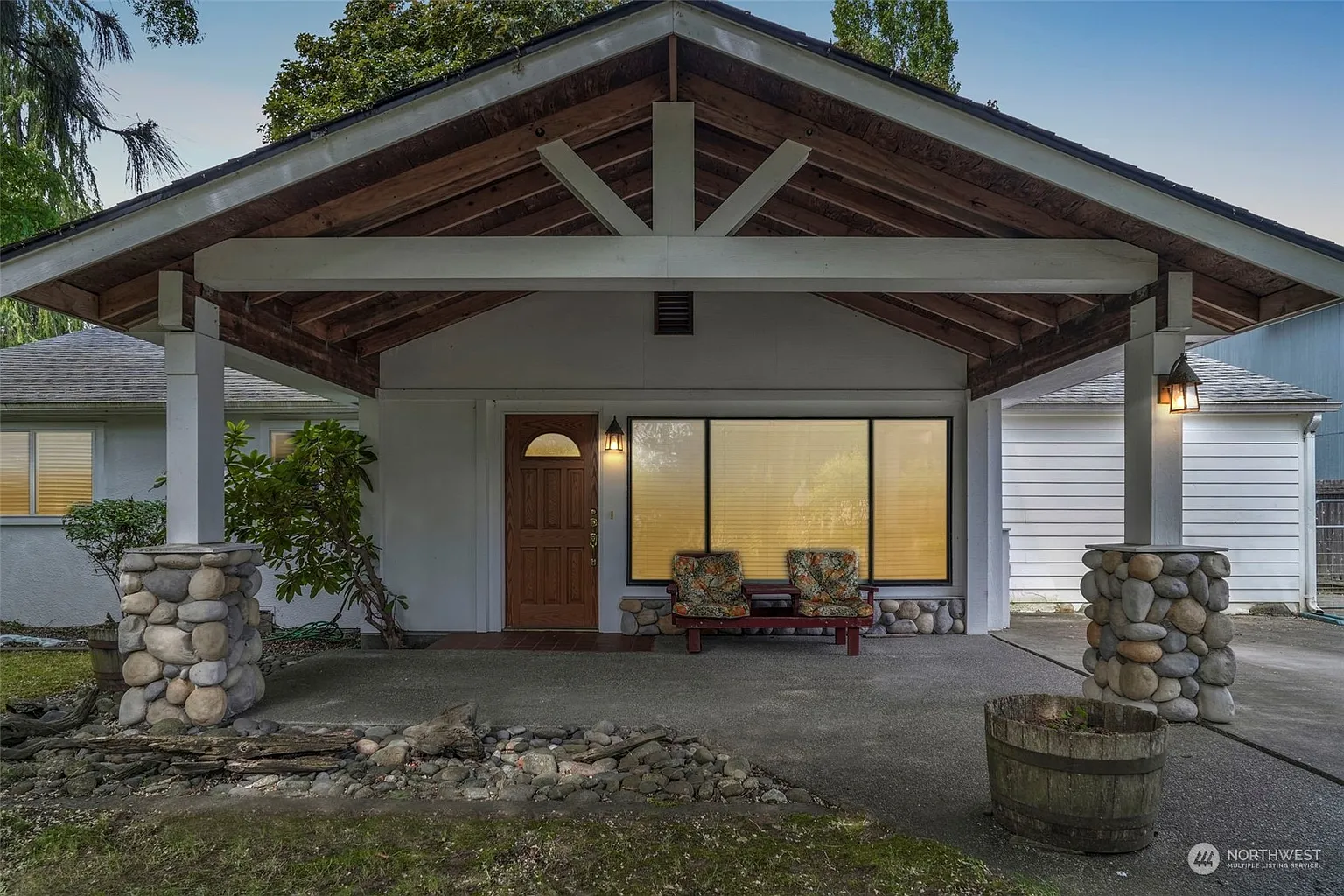 11504 A Street S photo 1