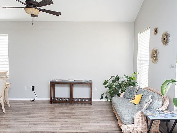 4th image of 3115 Azalea Blossom Dr
