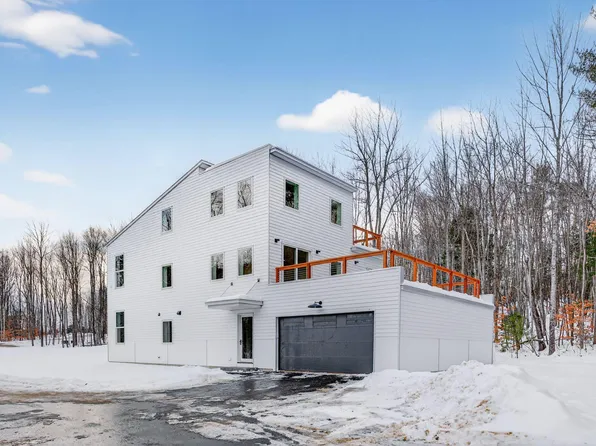 24 Mattie Lane, Durham, ME 04222