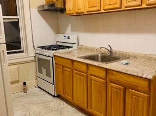 47-46 43rd St #3R, Woodside, NY 11377