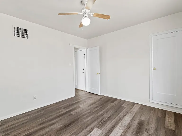 76 W Apricot Ave #3 — Photo 19