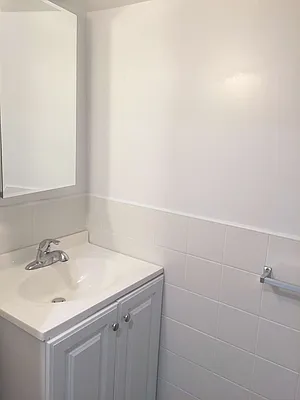 Rented by Salizzoni Realty | media 10