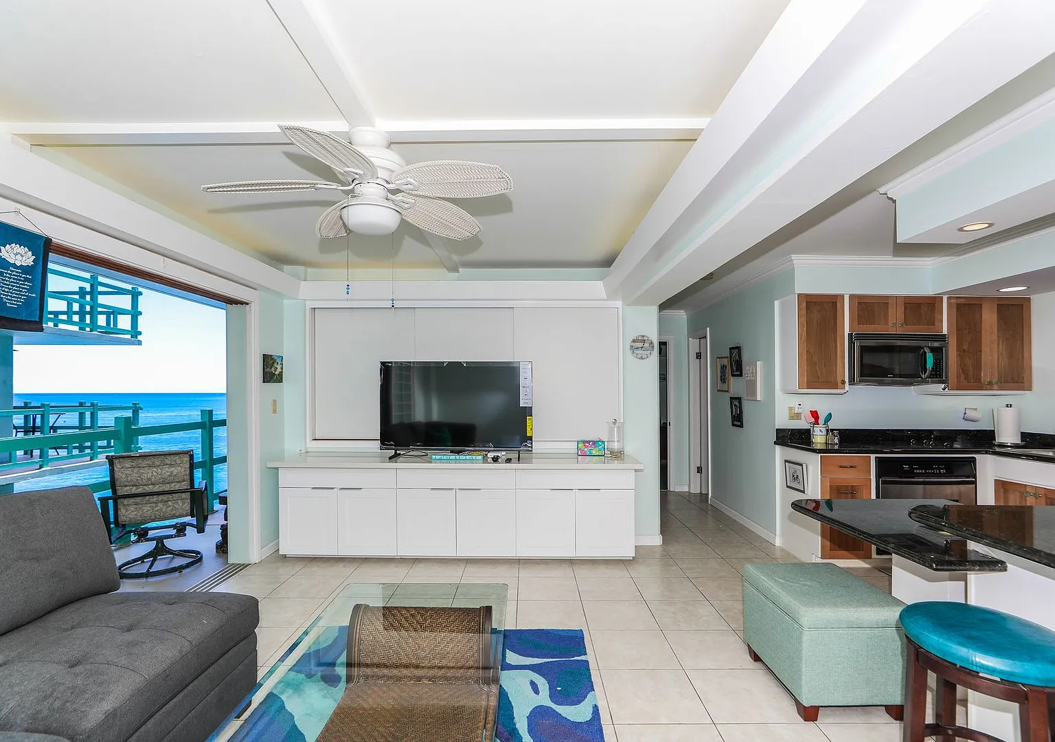 Unparalleled Island Lifestyle_Furnished 2 bedroom Diamond Hd. Ambassador — Photo 4