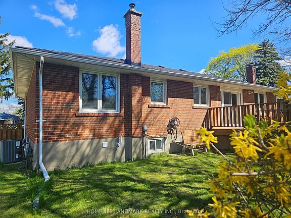 5th image of 16 Donewen Ct