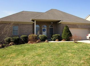 335 Primrose Ln, Winchester, KY 40391
