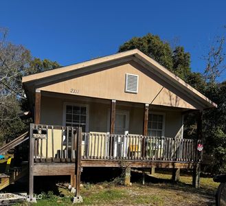 2111 Jackson Ave, Pascagoula, MS, 39567