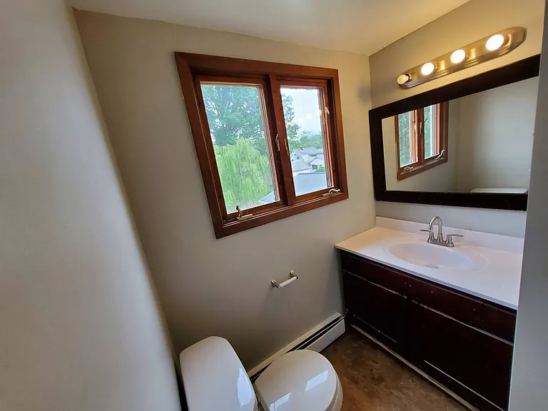 5451 Summit Rd — Photo 32