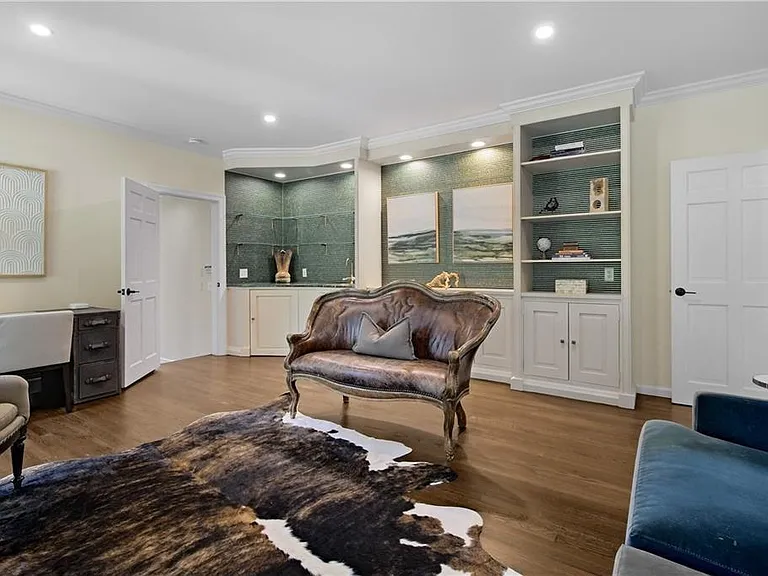 1 Harbor View Dr — Photo 33