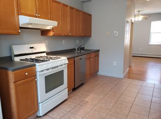40 N Bennet St APT 2, Boston, MA 02113