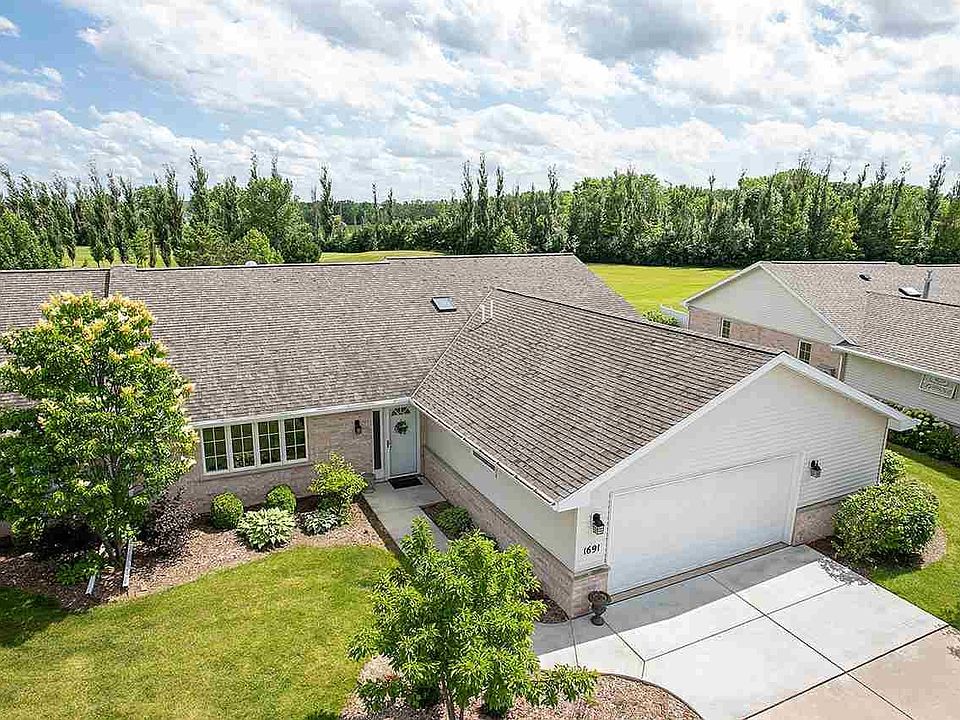 1st image of 1691 Twin Lakes Cir