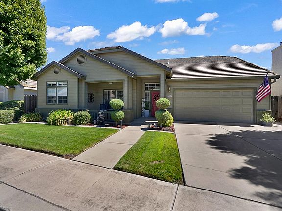 2nd image of 2650 Nicklaus Dr