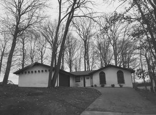 1855 Cedar Cir, Heath, OH 43056