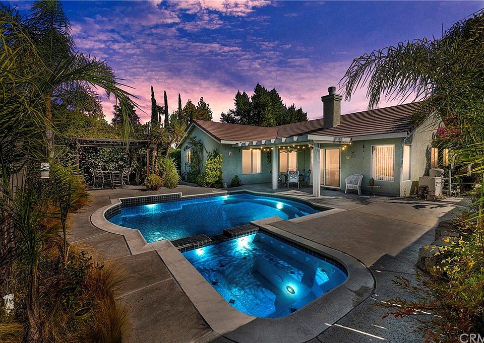 1st image of 40677 Chianti Cir
