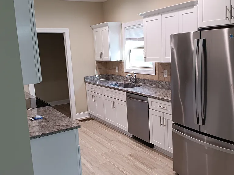 246 N Electra Ave — Photo 6