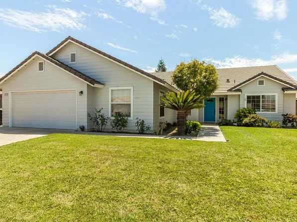 336 E Ramblewood Drive, Dinuba, CA 93618