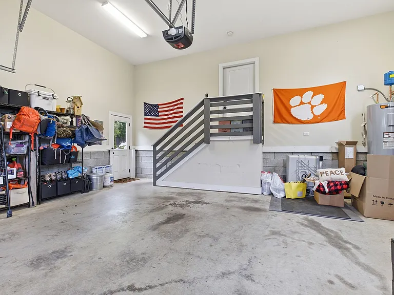 4010 Burrus St — Photo 38