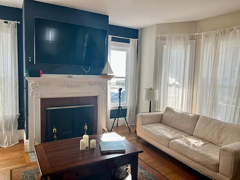 20 Greystone Park — Photo 16