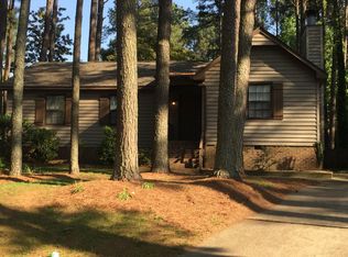 107 Creighton Ct, Cary, NC 27511