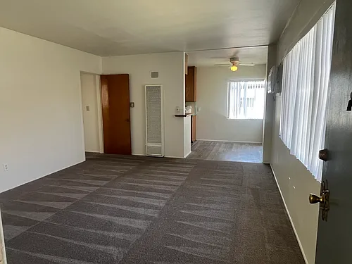 254 E Orlando Way #254.5 Photo 1