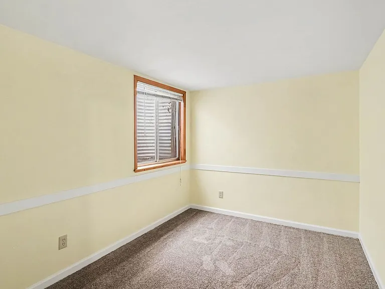 2012 Kent Ct — Photo 19