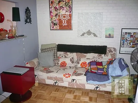 Rented by Halstead Real Estate | media 20