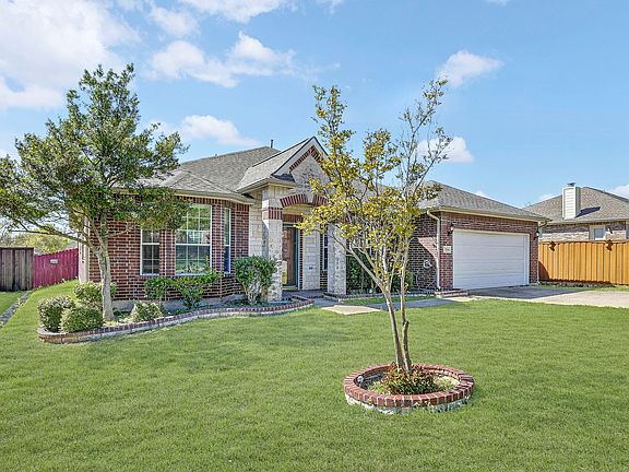 3rd image of 1206 Cedar Branch Dr