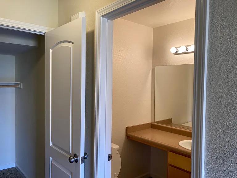 Meadowood Townhomes — Photo 54