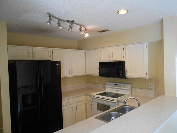 4th image of 3357 Mandarin Glen Dr