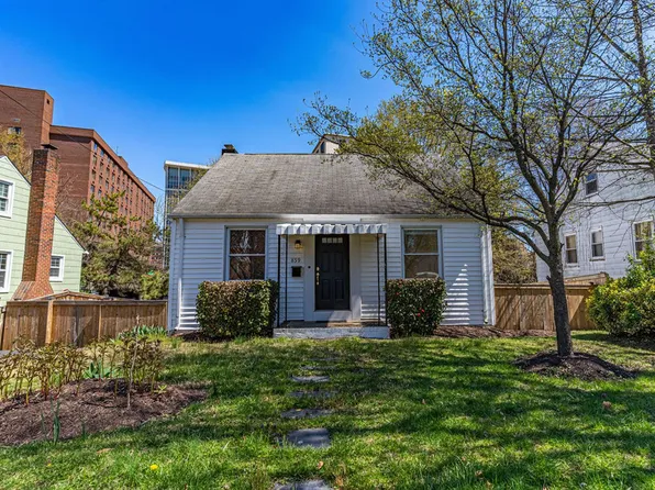 859 N Abingdon St, Arlington, VA 22203