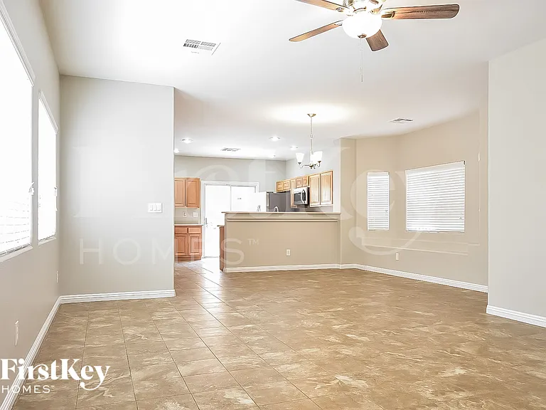 9317 Gracious Lady St — Photo 3