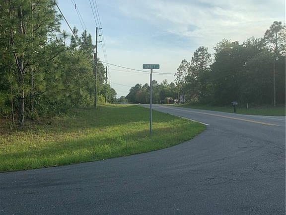 2nd image of 8418 N Amboy Dr