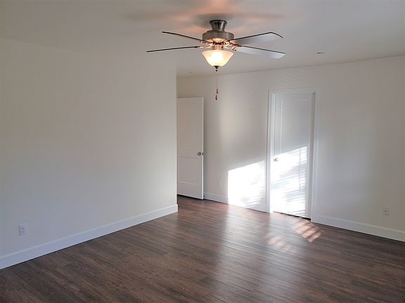 5th image of 10606 138th Street Ct E