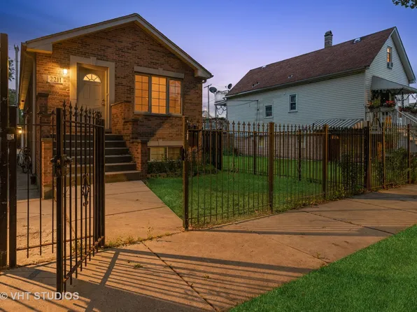 2211 W 50th St, Chicago, IL 60609